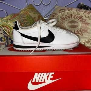 nike cortez